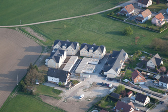 Rœschwoog dans le département Bas Rhin, France vue du ciel