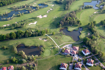 Image drone de Golf Club Soufflenheim Baden-Baden à Soufflenheim dans le département Bas Rhin, France