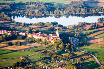 Vue aérienne de Lieu du sud-ouest à Jockgrim dans le département Rhénanie-Palatinat, Allemagne