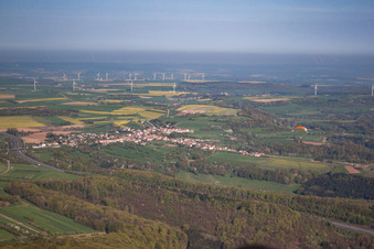 Vue aérienne de Longeville-lès-Saint-Avold dans le département Moselle, France