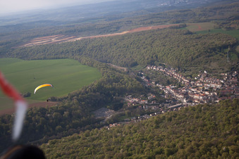 Vue aérienne de Forts courants thermiques vers le Luxembourg à Ottange dans le département Moselle, France