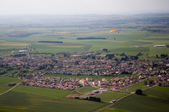 Vue aérienne de Villers-la-Montagne dans le département Meurthe et Moselle, France
