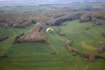 Vue aérienne de Fromy dans le département Ardennes, France