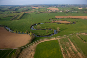 Vue aérienne de Tétaigne dans le département Ardennes, France