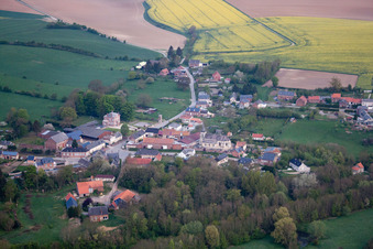 Vue aérienne de Grand-Verly dans le département Aisne, France