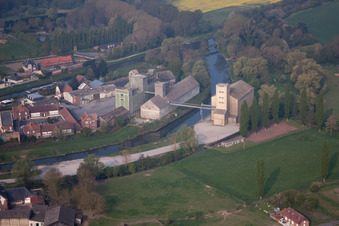 Vue oblique de Vendhuile dans le département Aisne, France