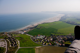 Vue aérienne de Cap Le Gris Nez (F) - le point le plus proche de l'Angleterre à Audinghen dans le département Pas de Calais, France