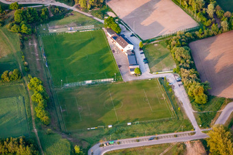 Vue aérienne de 1. SV Mörsch eV à le quartier Mörsch in Rheinstetten dans le département Bade-Wurtemberg, Allemagne