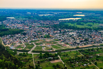 Vue aérienne de Nouvelle zone de développement de Vogelring à Jockgrim dans le département Rhénanie-Palatinat, Allemagne