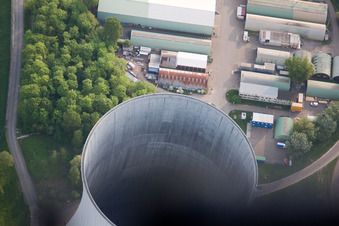 Philippsburg dans le département Bade-Wurtemberg, Allemagne depuis l'avion
