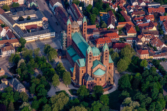 Vue oblique de Construction de l'église de la cathédrale de la cathédrale à Speyer à Speyer dans le département Rhénanie-Palatinat, Allemagne