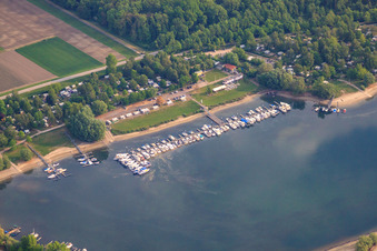 Vue aérienne de Quai à bateaux du 1er MBC Speyer à Angelhofer Althrein à Speyer dans le département Rhénanie-Palatinat, Allemagne