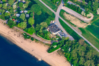 Vue aérienne de Restaurant Altrheinklause à Waldsee dans le département Rhénanie-Palatinat, Allemagne