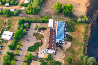 Vue aérienne de Hôtel Darstein au bord de l'étang Adriatique à Altrip dans le département Rhénanie-Palatinat, Allemagne