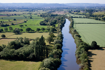 Photographie aérienne de Rivière Severn près de Sandhurst à Ashleworth dans le département Angleterre, Grande Bretagne