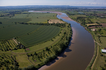 Vue oblique de Genou de la rivière Severn près de Oakle Street à Oakle Street dans le département Angleterre, Grande Bretagne