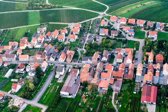 Vue aérienne de Weinstr à Ranschbach dans le département Rhénanie-Palatinat, Allemagne
