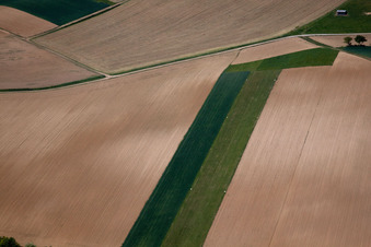 Vue aérienne de UL-Platz à Salmbach dans le département Bas Rhin, France
