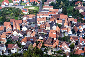 Vue aérienne de Arzheimer Hauptstraße x Rummelsberg à le quartier Arzheim in Landau in der Pfalz dans le département Rhénanie-Palatinat, Allemagne