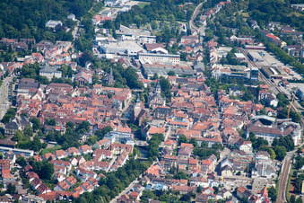 Ettlingen dans le département Bade-Wurtemberg, Allemagne d'en haut