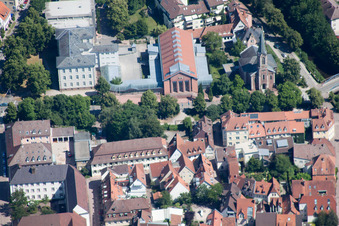 Vue aérienne de Salle d'événements Salle de jardin à Ettlingen dans le département Bade-Wurtemberg, Allemagne