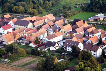 Vue oblique de Saarstraße à Kandel dans le département Rhénanie-Palatinat, Allemagne