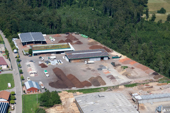 Sites de production de corthum Nordschwarzwald GmbH - corthum Erdenwerk à le quartier Pfaffenrot in Marxzell dans le département Bade-Wurtemberg, Allemagne vue d'en haut