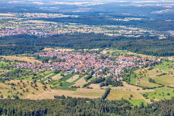 Vue aérienne de Du sud-ouest à le quartier Spielberg in Karlsbad dans le département Bade-Wurtemberg, Allemagne