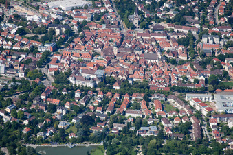 Vue oblique de Vieille ville à Ettlingen dans le département Bade-Wurtemberg, Allemagne