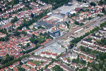 Vue aérienne de Marché CAP à Ettlingen dans le département Bade-Wurtemberg, Allemagne
