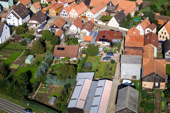 Brehmstr à le quartier Minderslachen in Kandel dans le département Rhénanie-Palatinat, Allemagne depuis l'avion