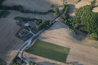 San Martino dei Muri dans le département Les Marches, Italie hors des airs
