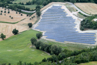Cartoceto dans le département Les Marches, Italie hors des airs