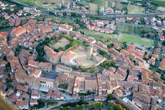 Castiglion Fiorentino dans le département Arezzo, Italie d'en haut