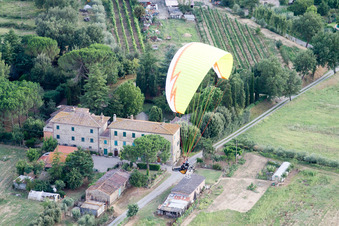 Vue oblique de Camucia dans le département Toscane, Italie