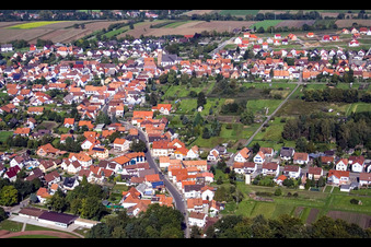 Vue aérienne de Speckstr à le quartier Schaidt in Wörth am Rhein dans le département Rhénanie-Palatinat, Allemagne