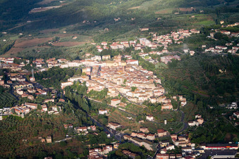 Vue aérienne de Sinalunga dans le département Siena, Italie