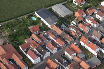 Saarstraße à Kandel dans le département Rhénanie-Palatinat, Allemagne vue du ciel