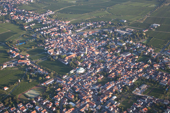 Enregistrement par drone de Quartier Mußbach in Neustadt an der Weinstraße dans le département Rhénanie-Palatinat, Allemagne
