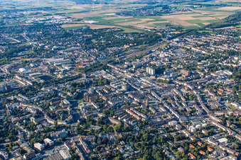 Vue aérienne de Quartier de Gürzenich à Düren dans le département Rhénanie du Nord-Westphalie, Allemagne