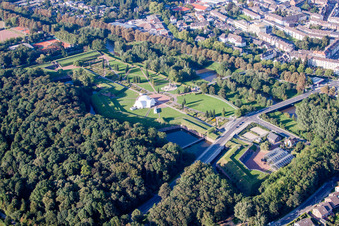 Vue aérienne de Parc de la Poudrière Jülich / Parc de la Tête de Pont à Jülich dans le département Rhénanie du Nord-Westphalie, Allemagne