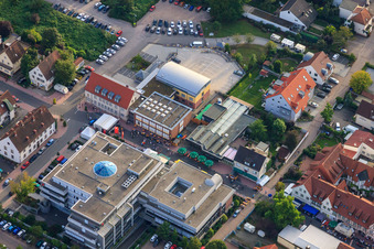 Vue aérienne de Fête de la ville 2011 à Gartenstr à Kandel dans le département Rhénanie-Palatinat, Allemagne