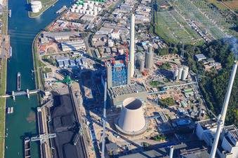 Centrale électrique à vapeur du port du Rhin ENBW à le quartier Daxlanden in Karlsruhe dans le département Bade-Wurtemberg, Allemagne vue d'en haut