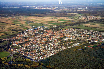 Vue aérienne de Ville du sud-ouest à Rülzheim dans le département Rhénanie-Palatinat, Allemagne