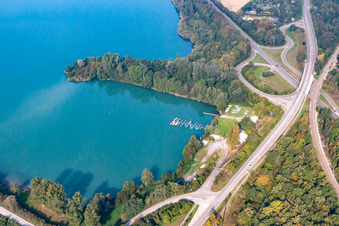 Vue aérienne de Club de voile à le quartier Neudorf in Graben-Neudorf dans le département Bade-Wurtemberg, Allemagne
