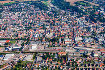 Vue aérienne de Centre à Sinsheim dans le département Bade-Wurtemberg, Allemagne