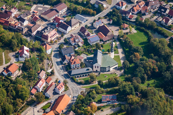 Vue aérienne de Saint Michel à Billigheim dans le département Bade-Wurtemberg, Allemagne