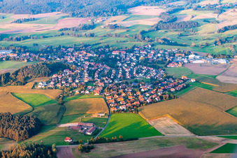 Vue aérienne de Heinersreuth à le quartier Oberpreuschwitz in Bayreuth dans le département Bavière, Allemagne