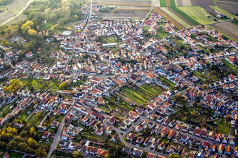 Vue aérienne de Centre à Hördt dans le département Rhénanie-Palatinat, Allemagne
