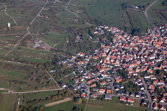 Vue d'oiseau de Quartier Büchelberg in Wörth am Rhein dans le département Rhénanie-Palatinat, Allemagne